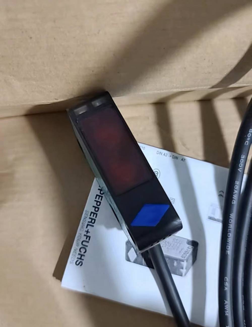 倍加福接近开关nj30u1e2v1光电开关