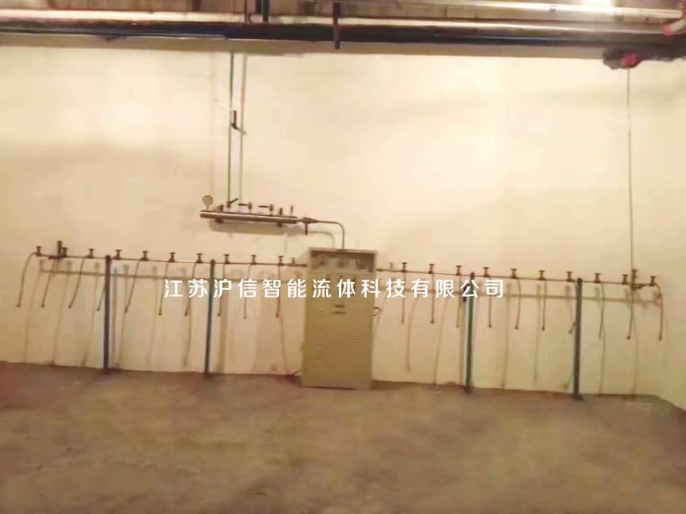 江苏沪信全自动切换气体汇流排厂家定制 全自动切换氧气汇流排 气体汇流排