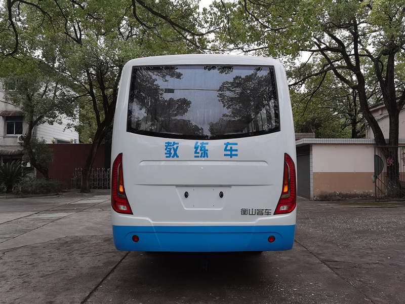 衡山牌国六大客教练车a1驾校教练车出厂价