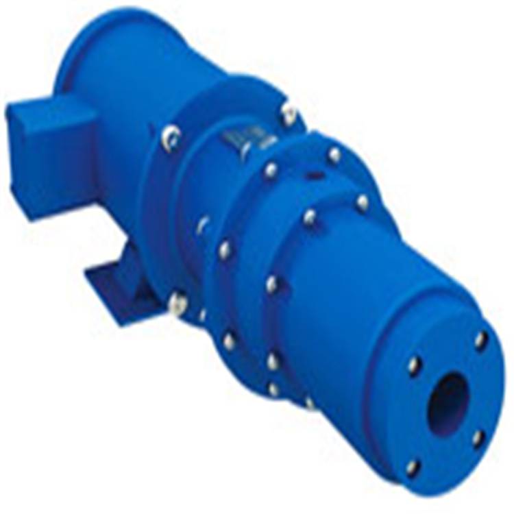 相当于指甲盖大小的面积上站着一辆重型坦克