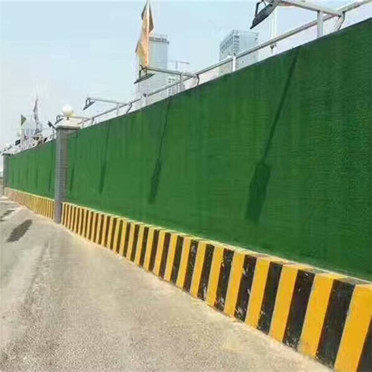 春草色2.5cm围挡挂草皮 草坪护栏施工围挡 地产草坪背景墙