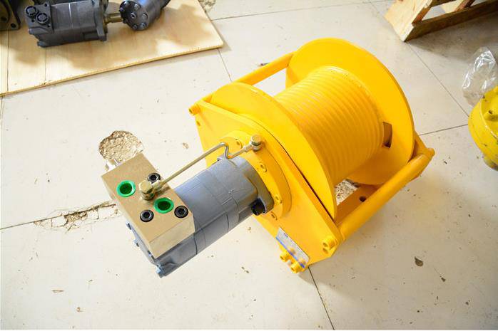 24v葫芦卷杨机越野车自救汽车液压绞盘5吨车用电动12v车载小吊机