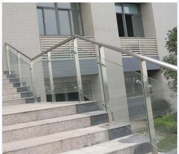 深圳地铁站台不锈钢玻璃扶手