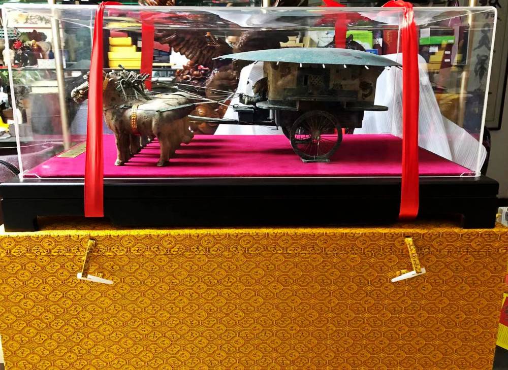 西安秦代铜车马模型兵马俑铜马车配台摆商务锦盒礼品- 供应商网