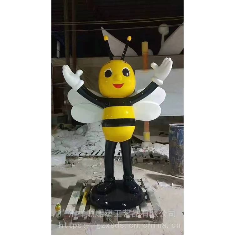 动物鹿玻璃钢 卡通动物雕塑 大量出售 祥顺雕塑
