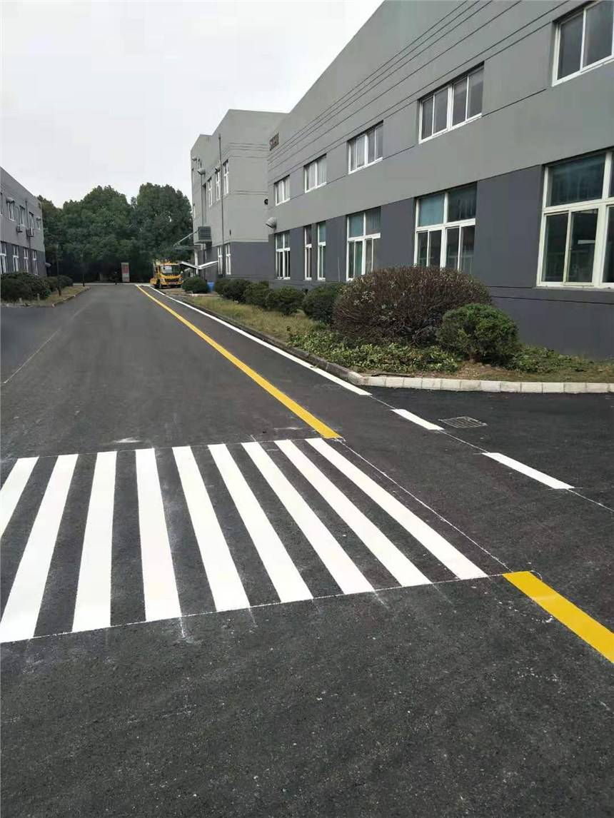 热熔标线 道路画线车位划线 导向箭头斑马线消防通道划线