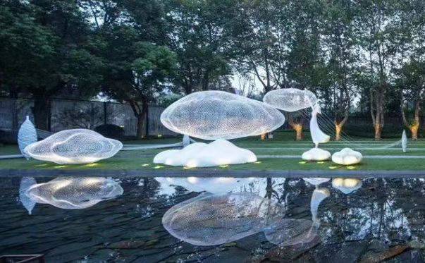 楼处镂空圆形金属景观小品制作成都商业地产导视系统设计景区标识导视