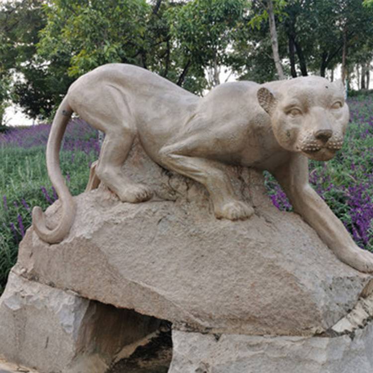 西方豹子仿真雕塑厂家定做动物玻璃钢仿铜豹群雕塑慧海雕塑厂