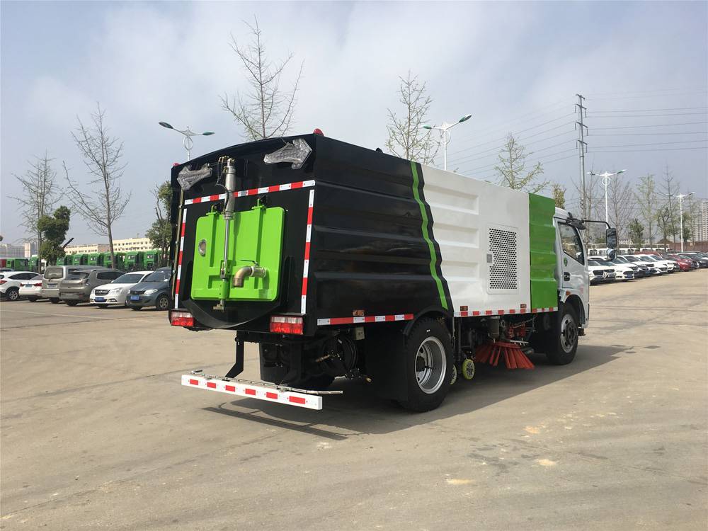 洗扫车