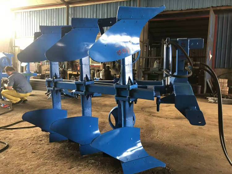 四轮车土地开荒耕整机器翻耕犁农用大犁单铧犁液压翻转犁春耕犁