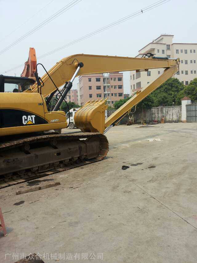 卡特挖掘机加长臂18米20米长臂挖掘机定制价格