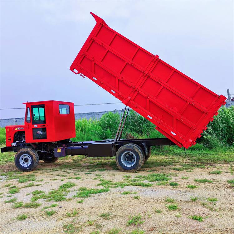 松龙四不像随车挖四驱爬山虎供应定做