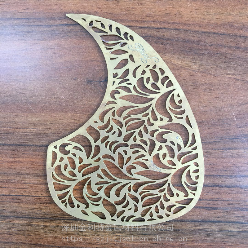 镂空装饰用黄铜板雕刻黄铜板饰品配件黄铜薄板激光切割加工来图定制