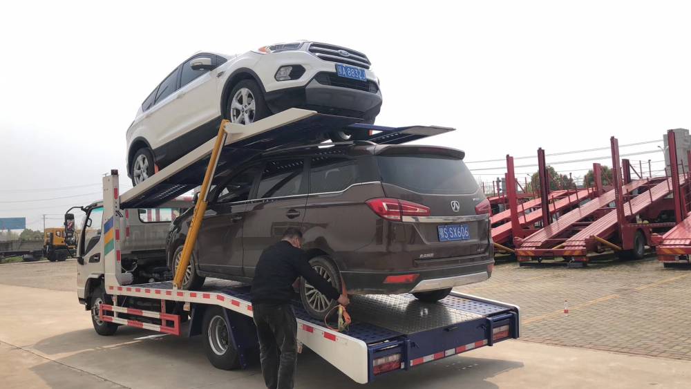 国五东风多利卡二位板轿运车不落地2位板轿运车拉商品车不落地支持