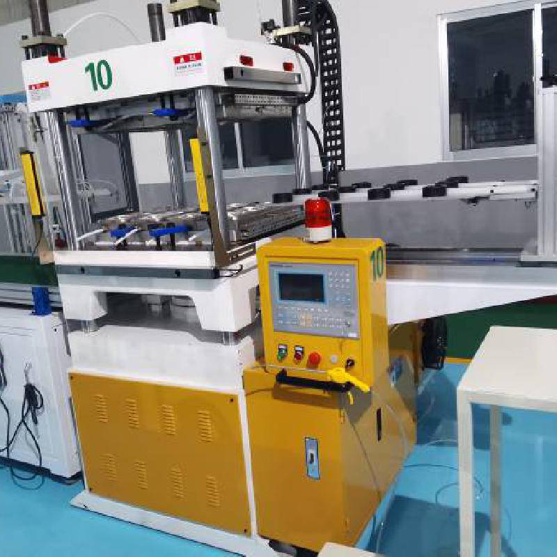 小麦秸秆餐具设备生产可降解餐具二手餐具稻壳环保餐具生产设备