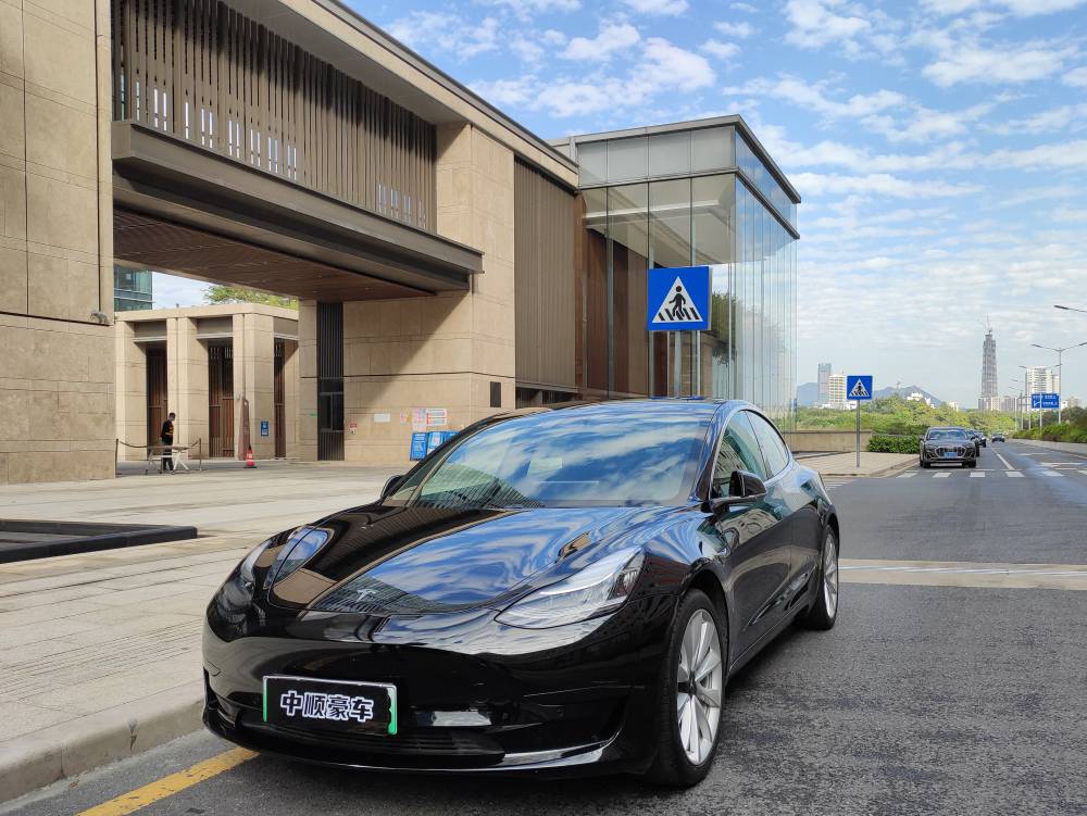 深圳 特斯拉model3电动轿车出租