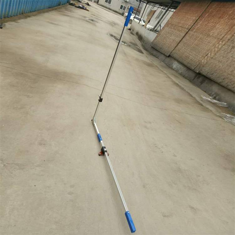 3,测量结束后,把站台支撑杆折合入支撑杆座,松开紧定螺钉折合竖尺与