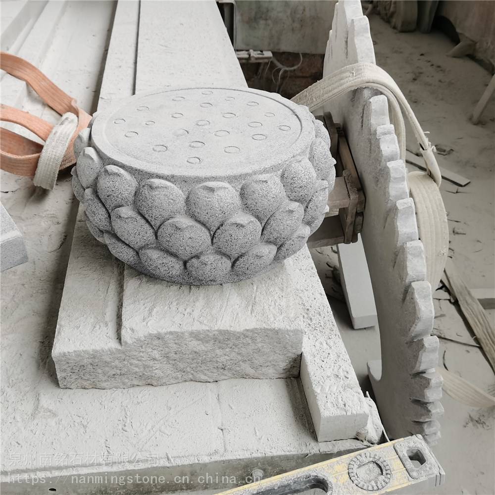 定制加工石雕花岗岩须弥座观音莲花底座神座寺院雕塑石雕底座