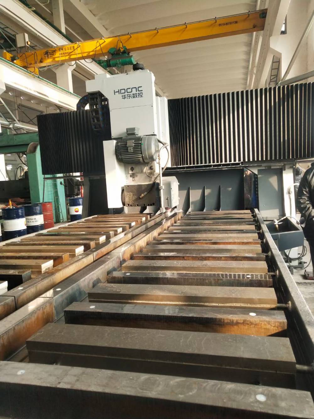 华东数控mw531220系列定梁式程控龙门平面磨床