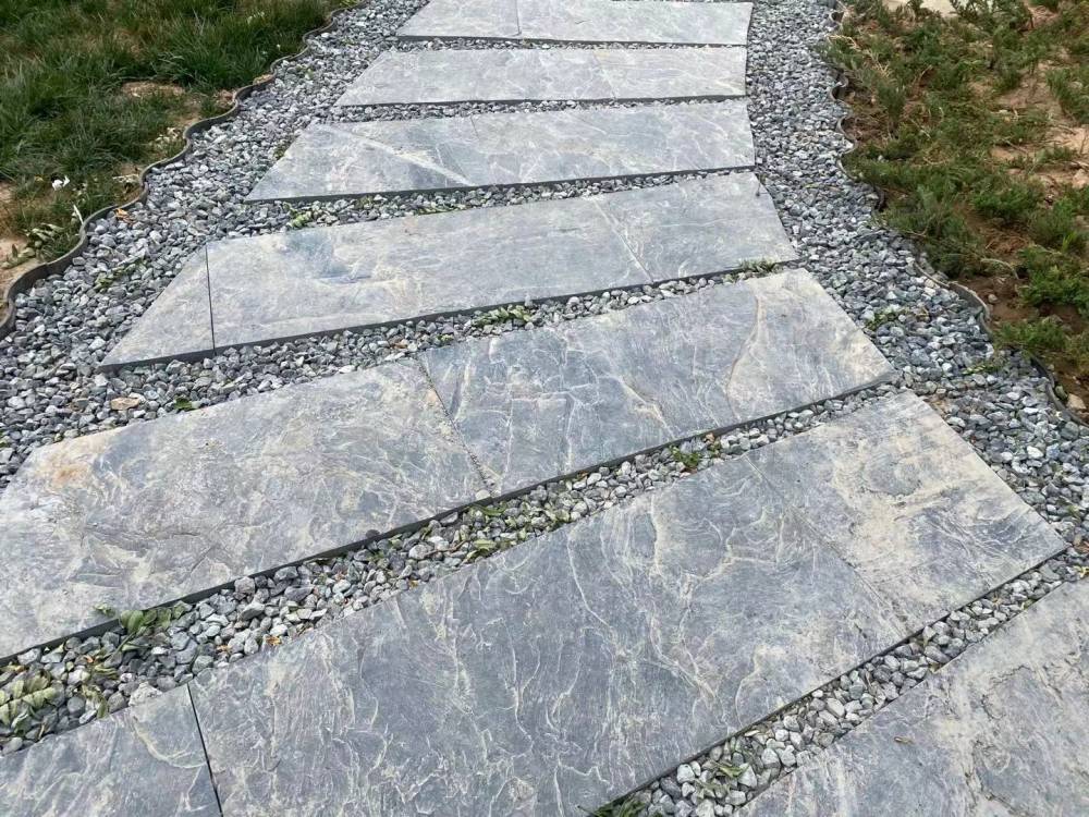 青石板石材庭院子防滑户外防冻背景墙室外铺路花园林景观石图片