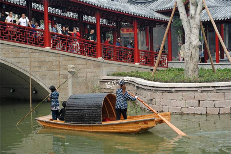 乌篷船图片山东乌篷船仿古乌篷船