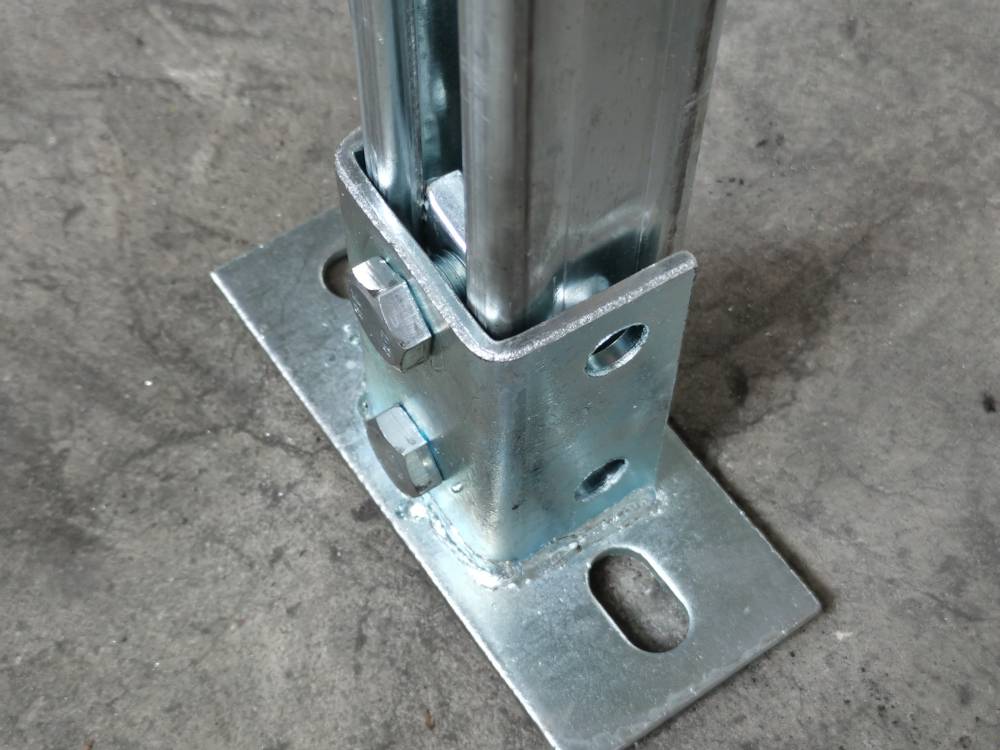 湖北电缆桥架侧向纵向成品抗震支吊架抗震支架配件铰链接u型管卡托臂