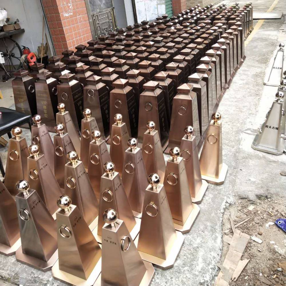 不锈钢路锥路障雪糕桶道路隔离警示墩占车位立柱物业停车位反光锥