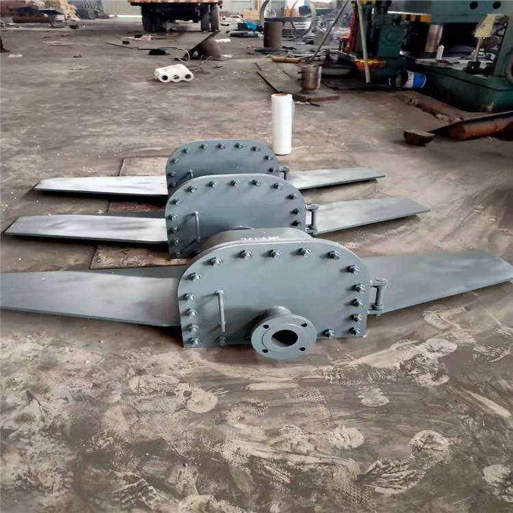 船新管件大量供应 呼吸人孔 压力容器人孔 期待与您合作
