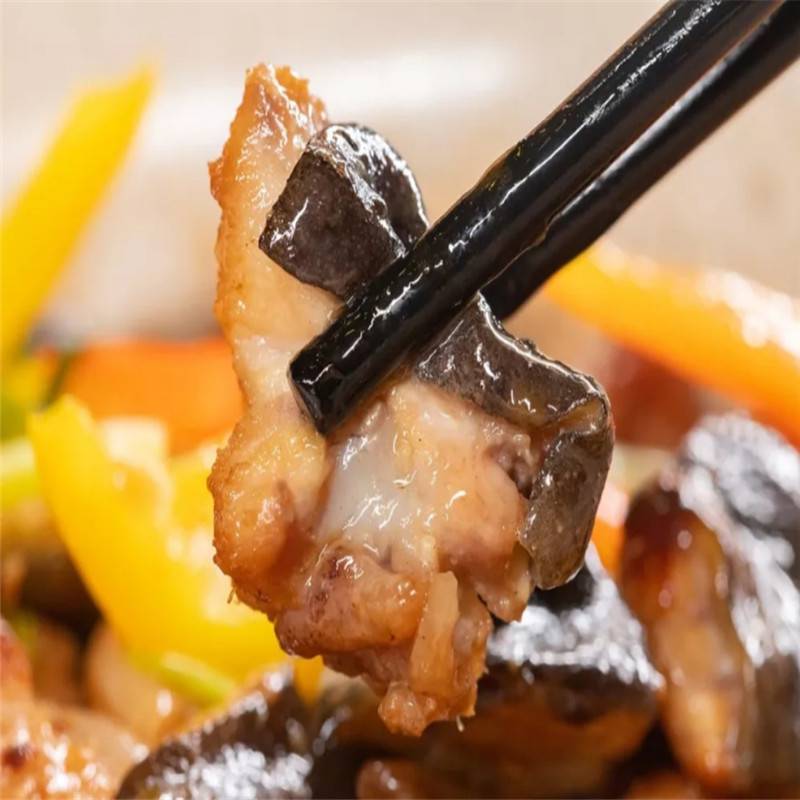 人工养殖娃娃鱼可以合法销售,大鲵肉可以有效地***贫血, 霍乱, 痢疾