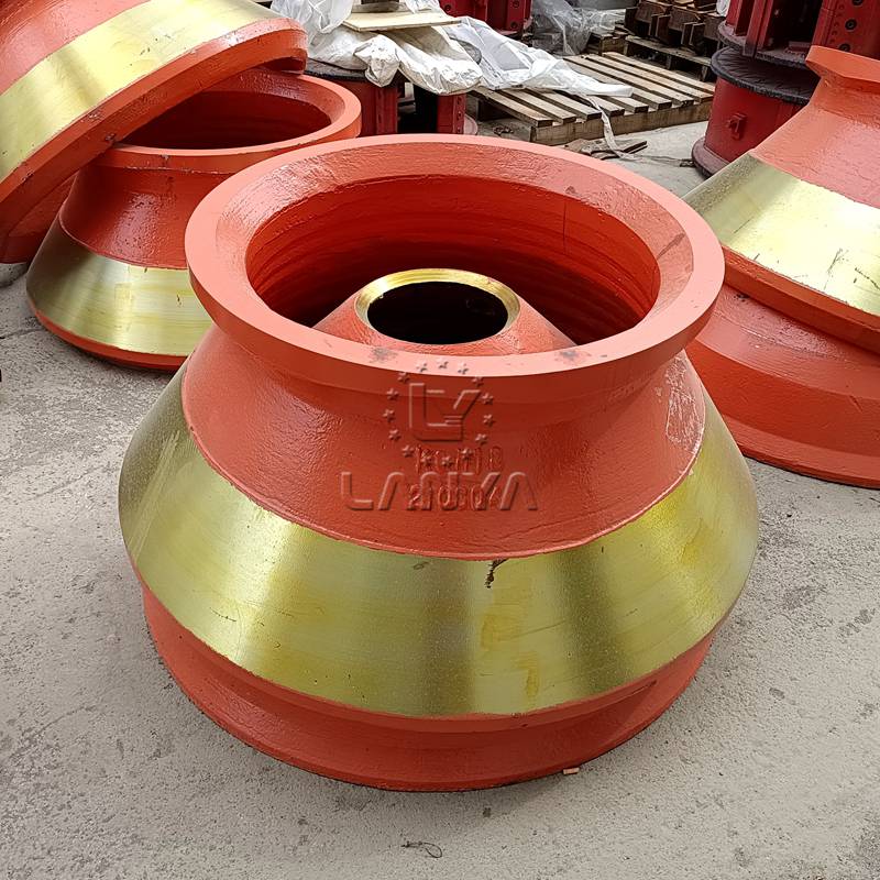 圆锥破碎机配件定制锰18铬2调制动锥衬板铜套碗形轴承