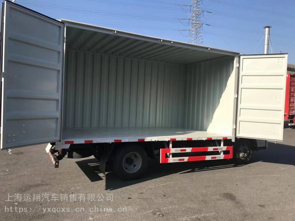 首页>汽摩及配件>商用车>货车>江淮骏铃v5 4米2厢式车四扇折叠门快递