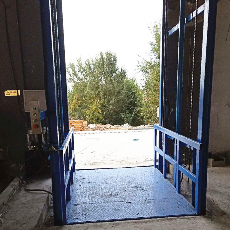 衡水厂家定制SJD10米三层导轨式升降平台 链条式液压货梯 简易电梯