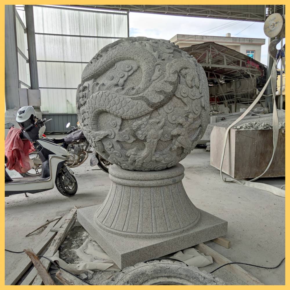 福建石雕二龙戏珠石球花岗岩芝麻白石材雕刻龙珠浮雕景观古建雕塑