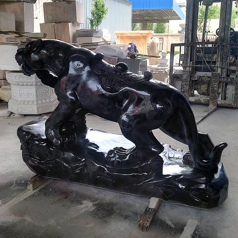 石雕金钱豹青石庭院招财动物雕塑摆件大理石园林景观装饰工艺品