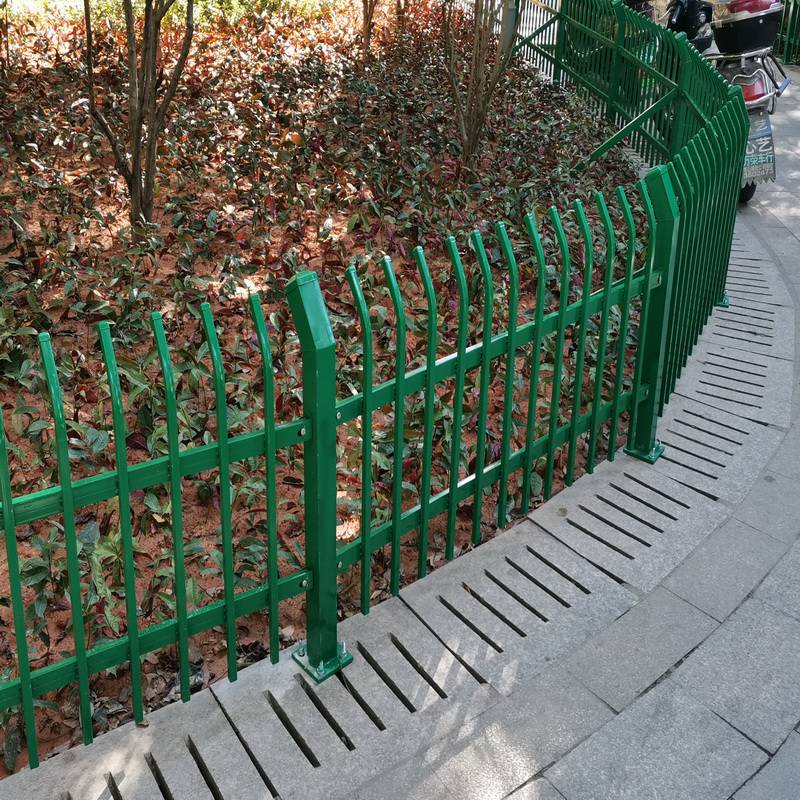 锌钢道路防护栏铁艺大门栏杆厦门翔安钢围栏围墙