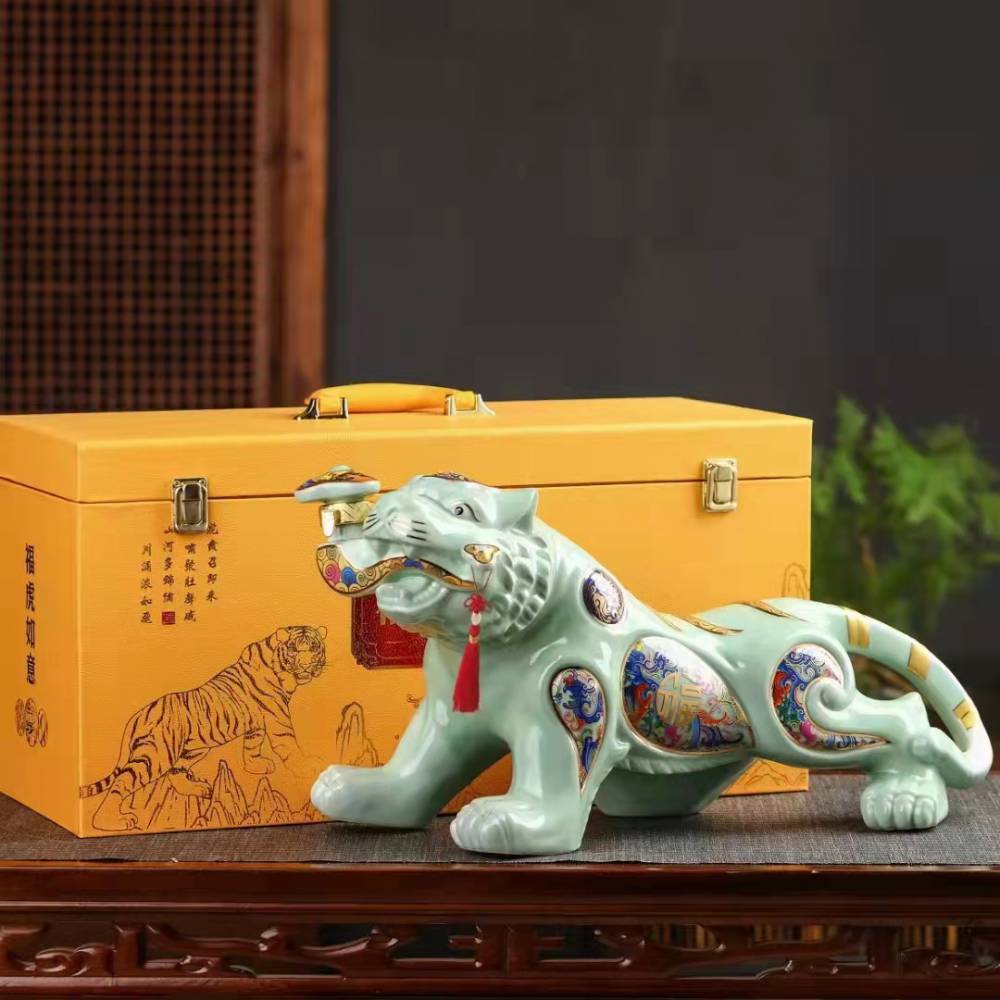 属相老虎酒瓶五斤三斤陶瓷空瓶子定制厂家