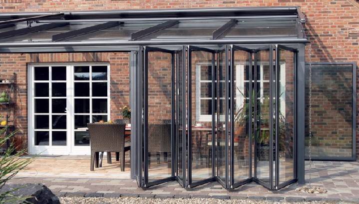 柳州铝合金折叠门玻璃重型折叠门防夹手设计隔音隔热