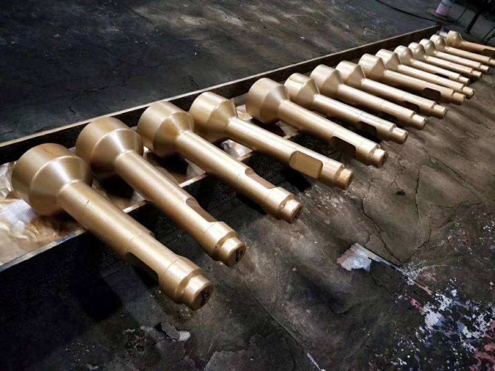 广州68破碎锤打桩钎杆