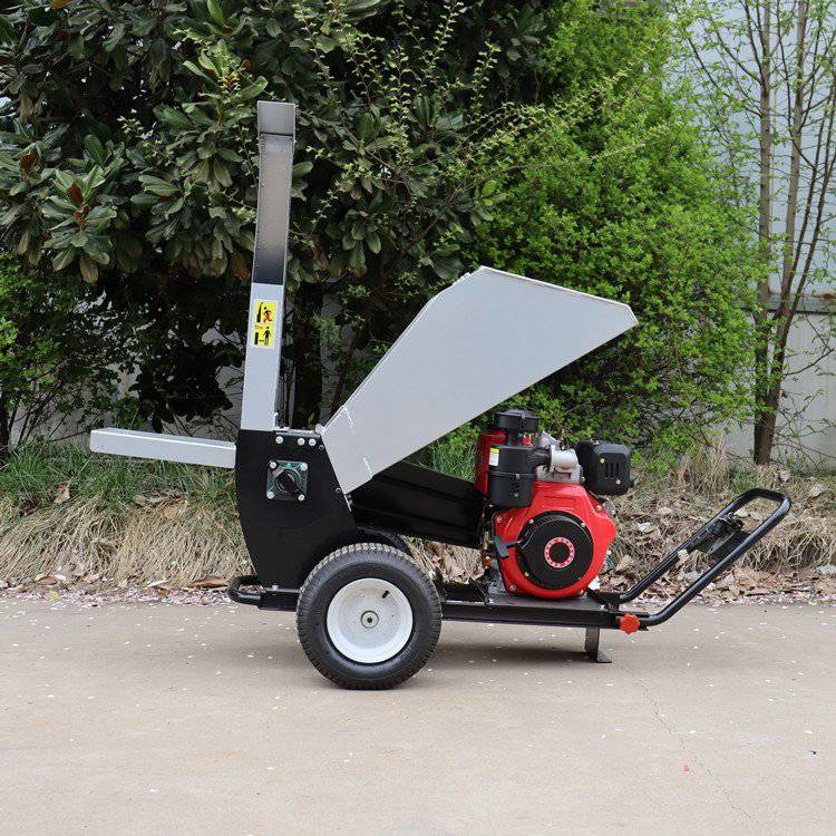 果园枝杈修剪碎枝机多功能树枝粉碎机大马力柴油粉碎树枝机