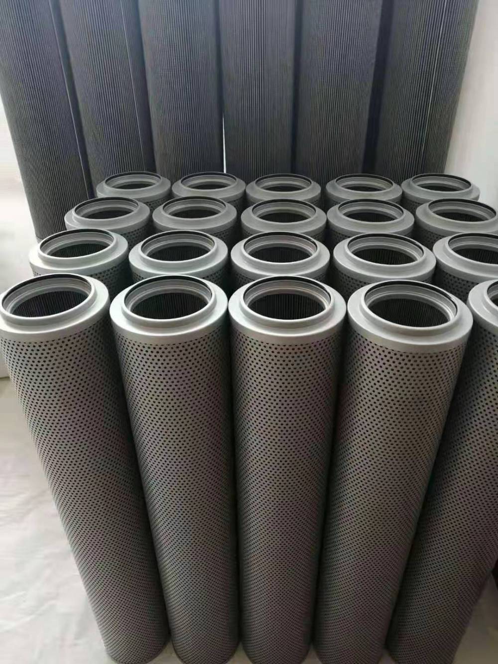 fax63010黎明回油滤芯材质选用玻纤用于油除杂质