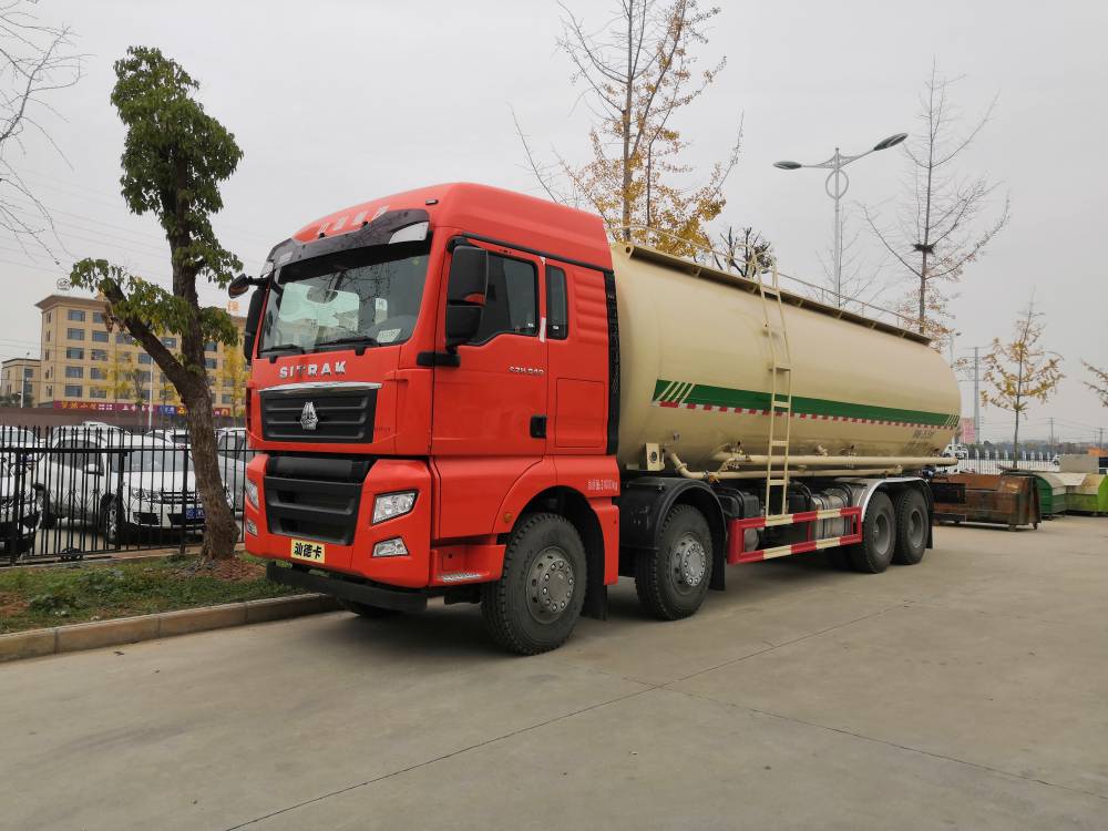重汽汕德卡粉粒物料运输车厂家540马力干混砂浆运输车