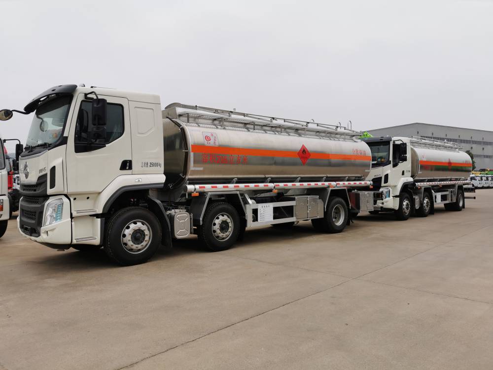 泉州虎v上牌手续16吨油罐车