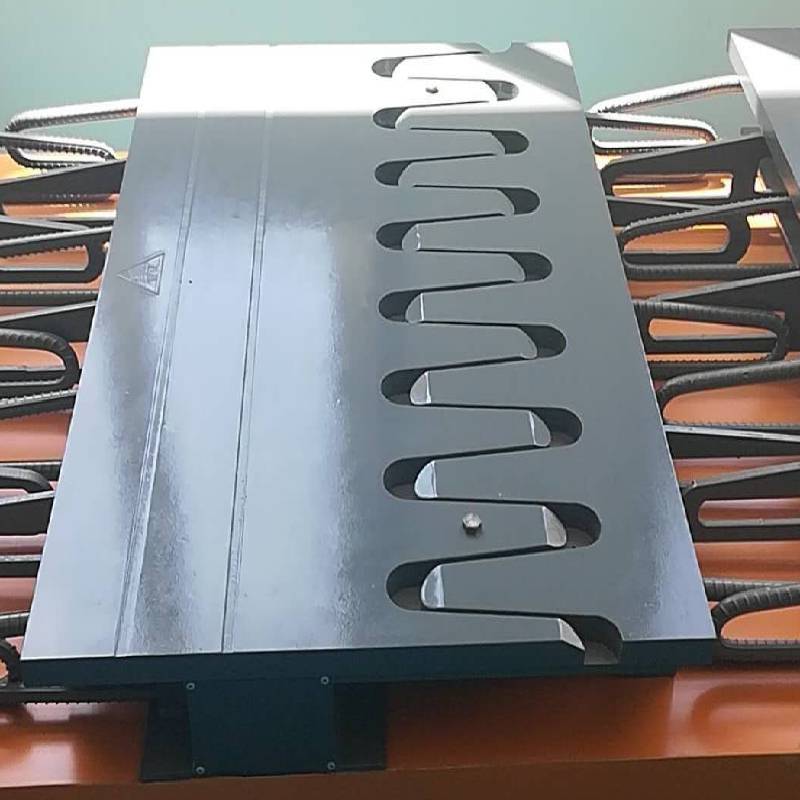 桥梁梳齿板伸缩缝梳型板式伸缩缝高速公路桥梁伸缩装置