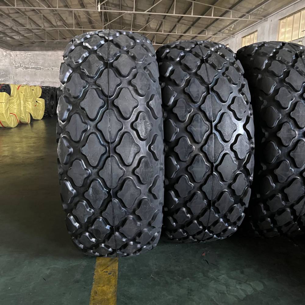 徐工龙工23126压路机轮胎通用c7花纹compactortire