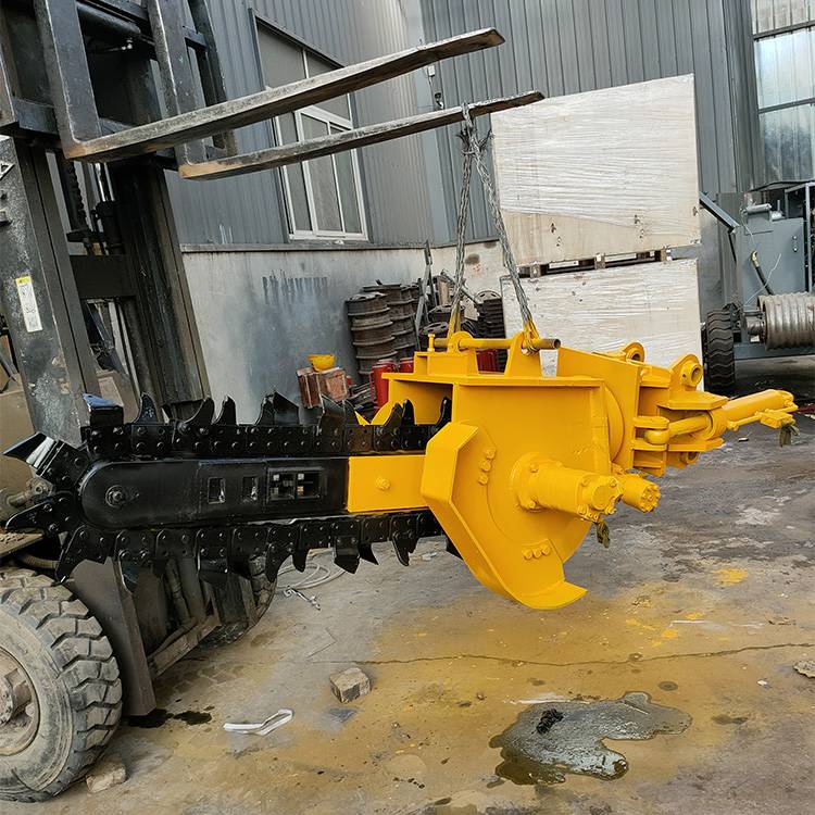 多用途自来水管刨坑机农用耕地链式土壤开沟机果园刨沟施肥机