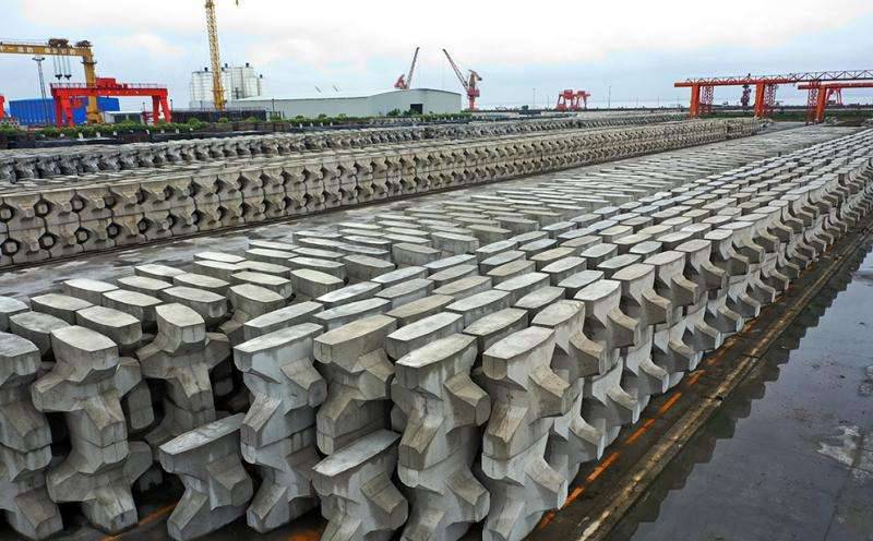 烟台海港扭王字防浪石模具沿海常规消浪块模具