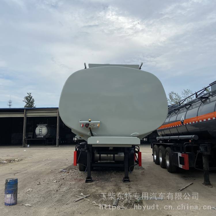 聚合氯化铝铁液罐车 玉柴东特33方普货防腐运输半挂全国可上户