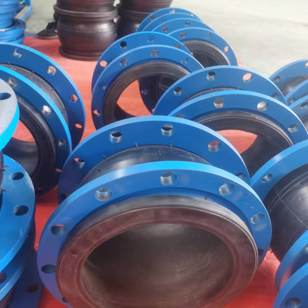 供应包头dn800l500双波氟橡胶接头烟风道橡胶接头图片