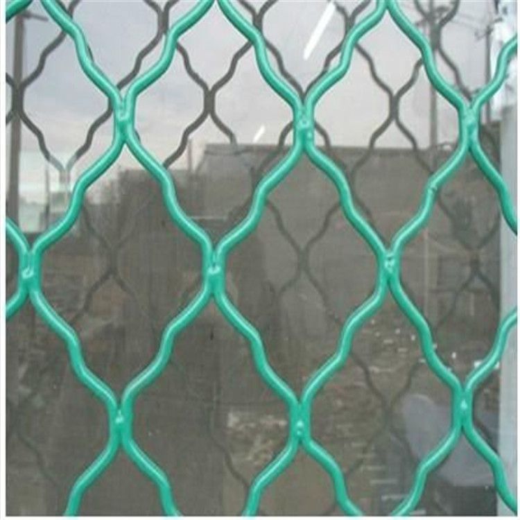 迎来 包塑绿色防盗窗户美格网 圈地养殖焊接菱形孔围栏 镀锌护栏网