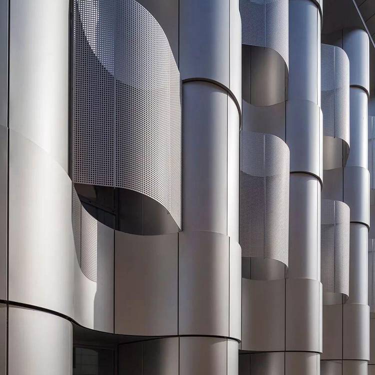 石家庄铝板屋面屋顶侧檐口深咖色氟碳漆铝单板